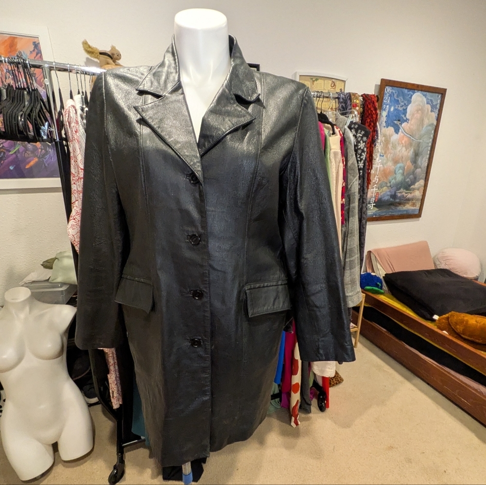 Forenza Vintage Women's Black Leather Jacket - 16